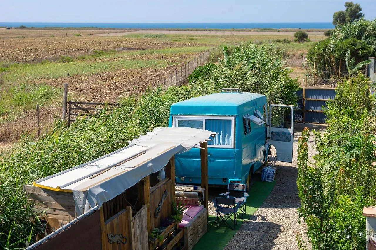 Jabuti Autocaravana Con Porche Y Aparcamiento Cadice